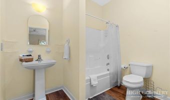 248 Hillcrest Ln, Banner Elk, NC 28604