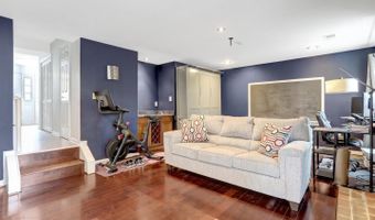 18 S MONTANA St, Arlington, VA 22204