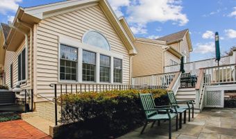 22902 N BROWN Sq, Ashburn, VA 20148