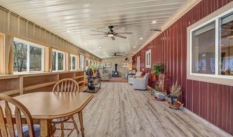 156 Congress St, Belfast, ME 04915
