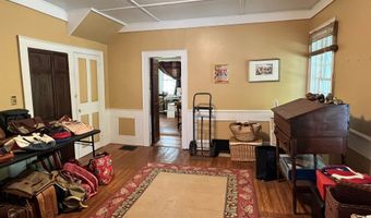 44 Watershed Rd, Bethel, VT 05032