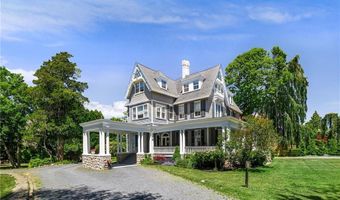 541 Bellevue Ave 5, Newport, RI 02840