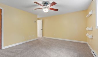 941 Doe Valley Rd, Athol, MA 01331