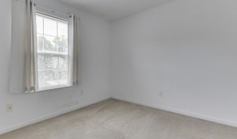 944 Angus Ln, Indianapolis, IN 46217