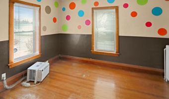 1098 Meaking Ave, Bowdle, SD 57428