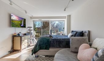 5450 WHITLEY PARK Ter 209, Bethesda, MD 20814