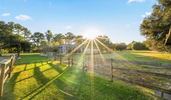 12119 NW 122ND Ter, Alachua, FL 32615