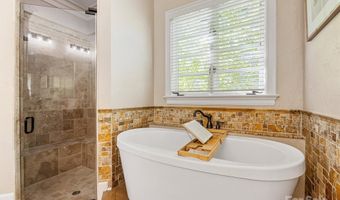 703 Sainte Rose Ln, Charlotte, NC 28226