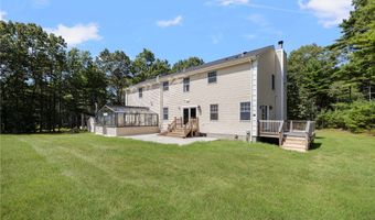 35 Provident Pl, Coventry, RI 02816