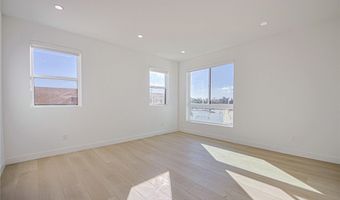 2202 Thurman Ave, Los Angeles, CA 90016