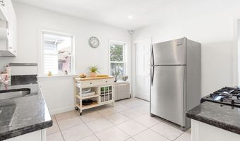 43 Sheffield Rd 2, Boston, MA 02131