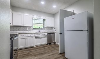 1716 Walnut St, Arkadelphia, AR 71923