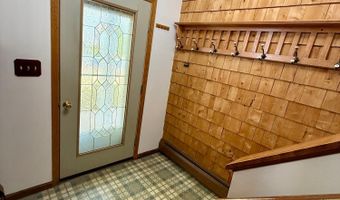 811 SUNSET Dr, Antigo, WI 54409