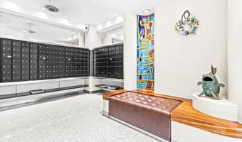 225 Queen St 11E, Honolulu, HI 96813