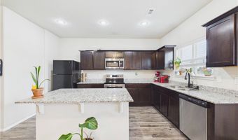 6507 SW Chalkstone Rd, Bentonville, AR 72713