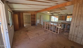 26700 S GRANDVIEW Dr, Congress, AZ 85332