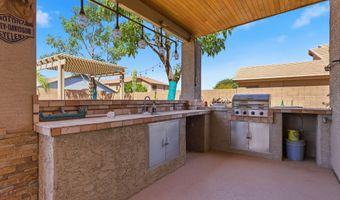 4563 E DESERT SANDS Dr, Chandler, AZ 85249