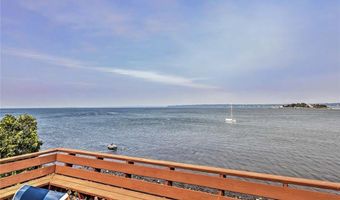 41 Buena Vista Dr, North Kingstown, RI 02852