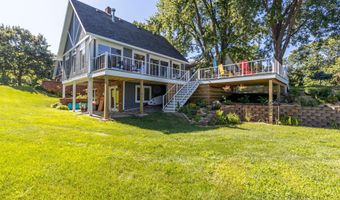 1301 Geneva Dr, Alexandria, MN 56308