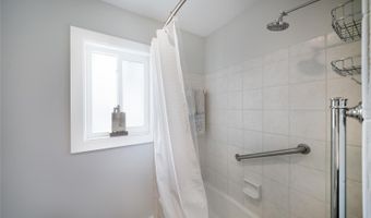 517 LOQUAT Dr, Anna Maria, FL 34216