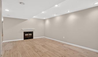 927 JULIET Ln, Arnold, MD 21012