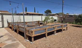 107 Mountain View Ave, Bisbee, AZ 85603