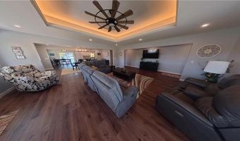 980 Lake Viking Ter, Altamont, MO 64620