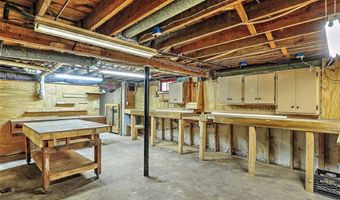 88 Nichols Rd, North Kingstown, RI 02852