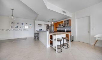 3131 NE 188th St 2-506, Aventura, FL 33180