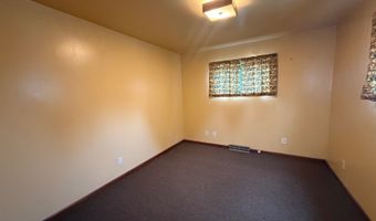 631 W Walnut St, Albion, NE 68620