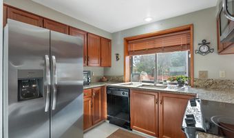 18100 SW BARCELONA Way, Beaverton, OR 97007