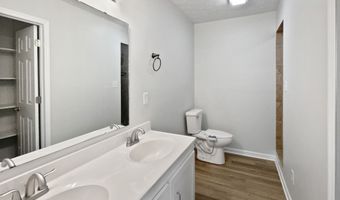 491 Westview Dr, Bargersville, IN 46106