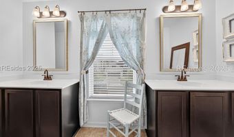 5 Pioneer Pt, Bluffton, SC 29910