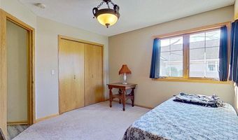 82 141st Ln NW, Andover, MN 55304