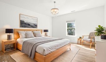 8607 Redditch Dr, Avon, IN 46123