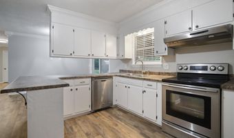 1204 Cedar Crk NE, Arab, AL 35016