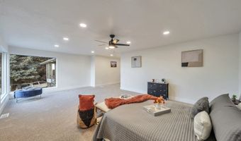 552 E CHELSEA Dr, Bountiful, UT 84010