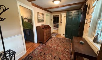246 South Rd, Candia, NH 03034