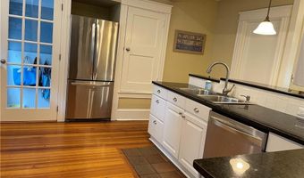 35 Annandale Rd, Newport, RI 02840