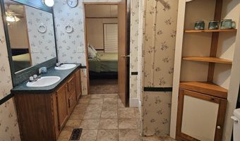 136 Hickory Hl, Anniston, AL 36206