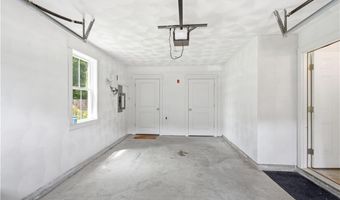 12 Park Ave 13, Narragansett, RI 02882