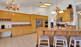 19581 Powhatan Rd, Apple Valley, CA 92308