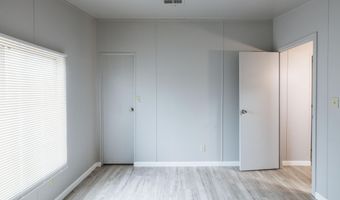 34311 S LUELLEN Dr, Black Canyon City, AZ 85324
