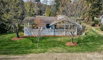 27 Apple Orchard Ln, Lake Wylie, SC 29710