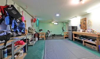 233 Algerie Rd, Becket, MA 01223