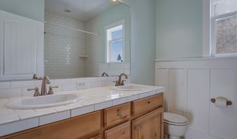 216 COLUMBINE St, Alpine, WY 83128