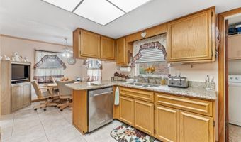 620 RED SAIL Ln, Altamonte Springs, FL 32701