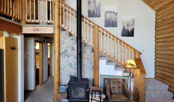 165 Clear Creek Rd, Cascade, ID 83611