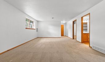 3024 E FOREST St, Appleton, WI 54915