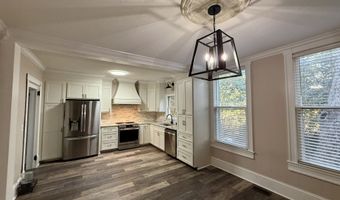 646 McLendon St, Ashburn, GA 31714